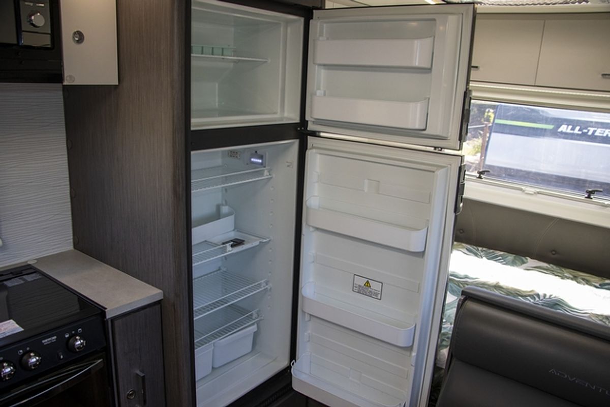 2018 Jayco ADVENTURER CARAVAN 16.50-3.18AV