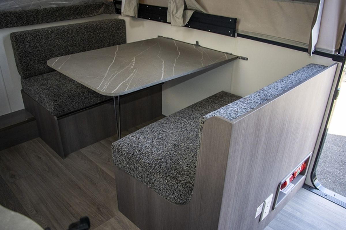 2025 Jayco LARK CAMPER CP-MY25