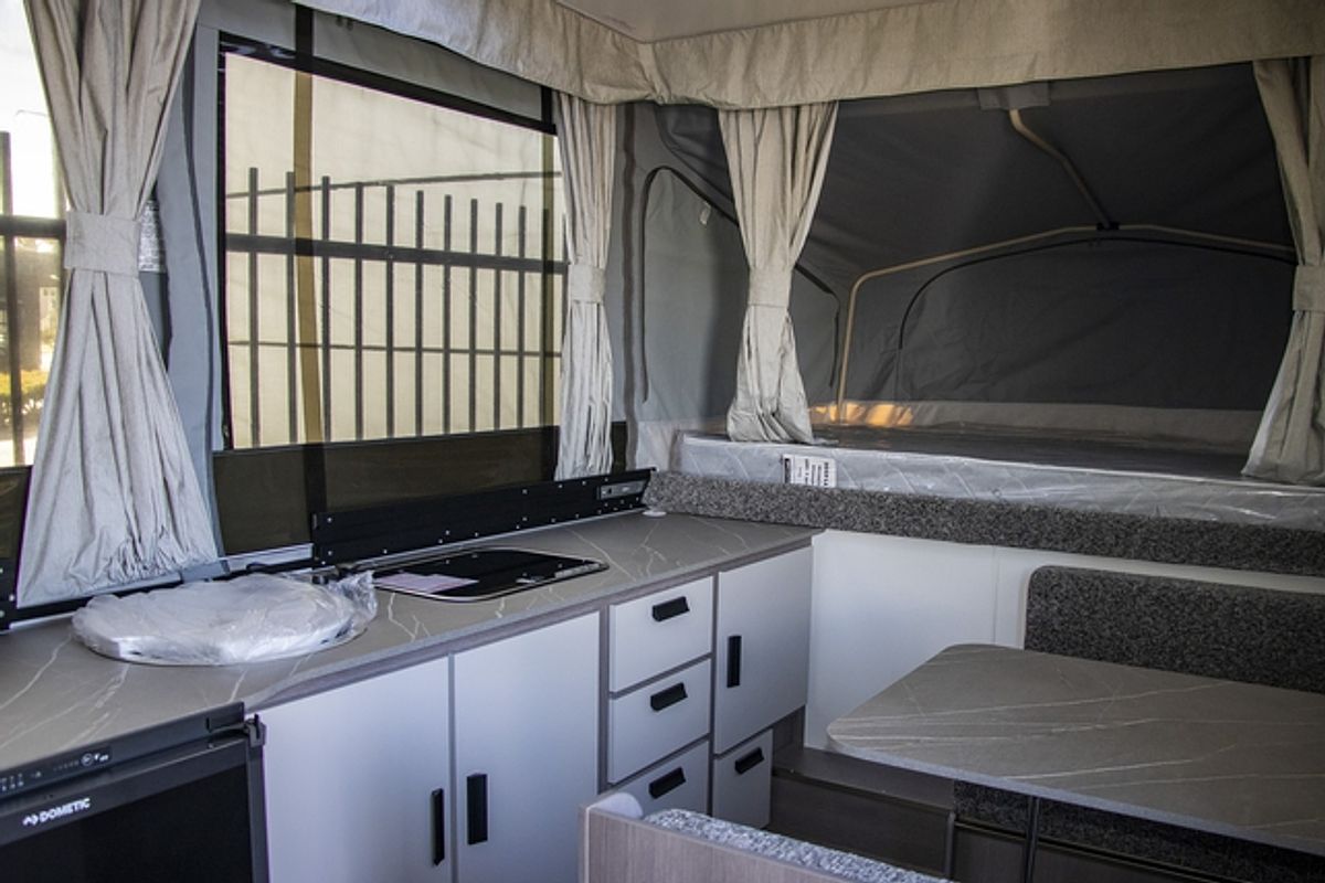 2025 Jayco LARK CAMPER CP-MY25