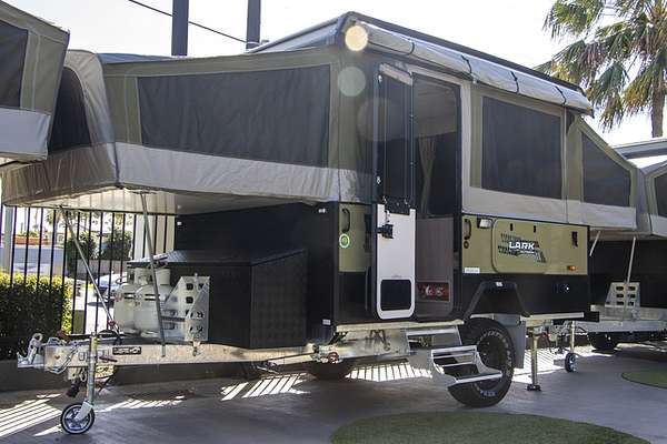 2025 Jayco LARK CAMPER OB.CP-MY25
