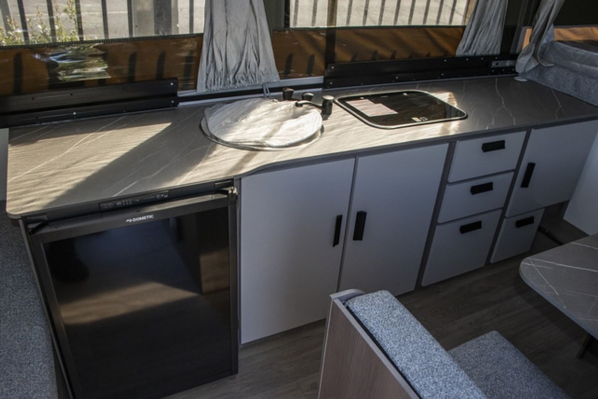 2025 Jayco LARK CAMPER OB.CP-MY25