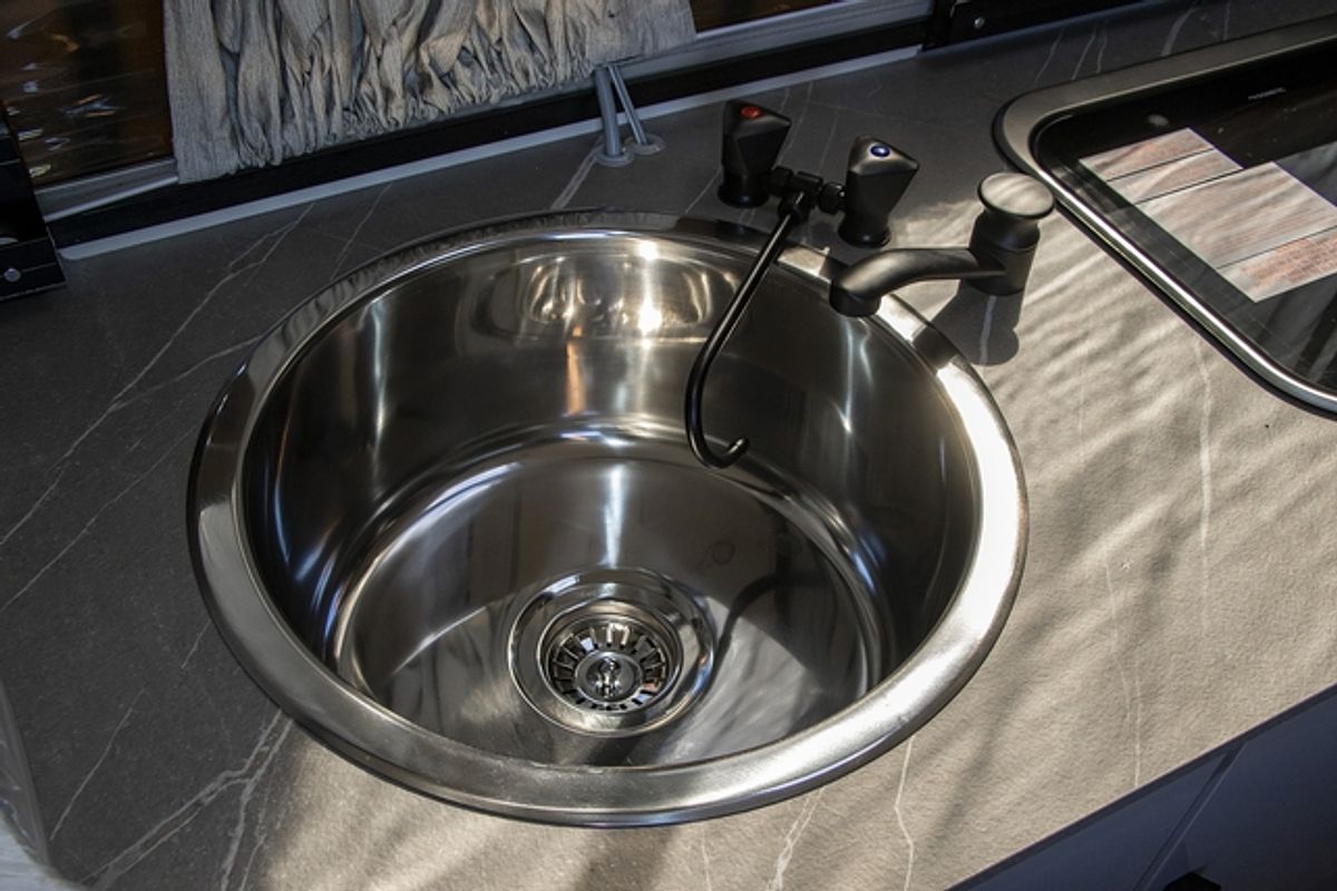 2025 Jayco LARK CAMPER OB.CP-MY25
