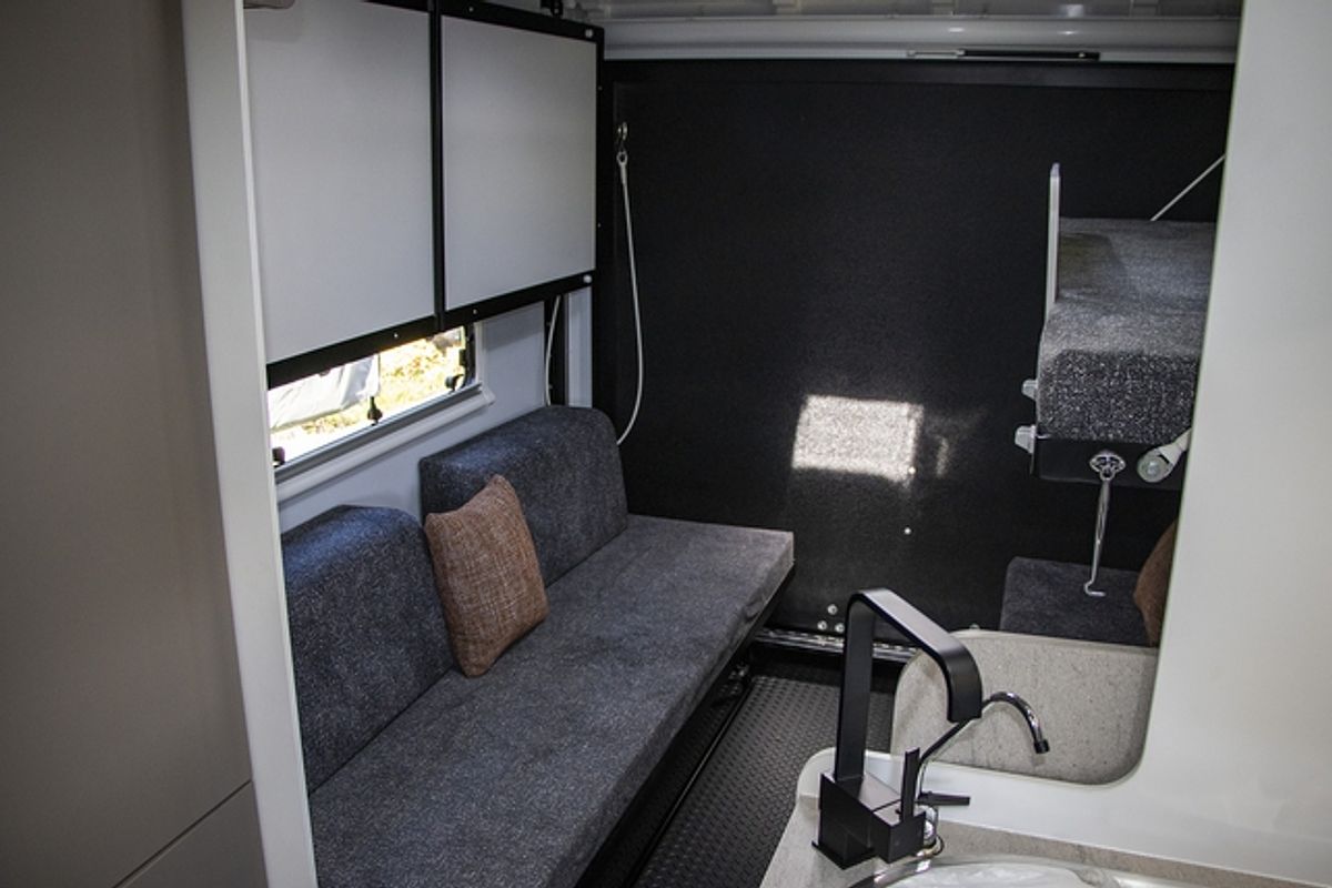 2025 Jayco BASE STATION CARAVAN 19.61-7.BS-MY24