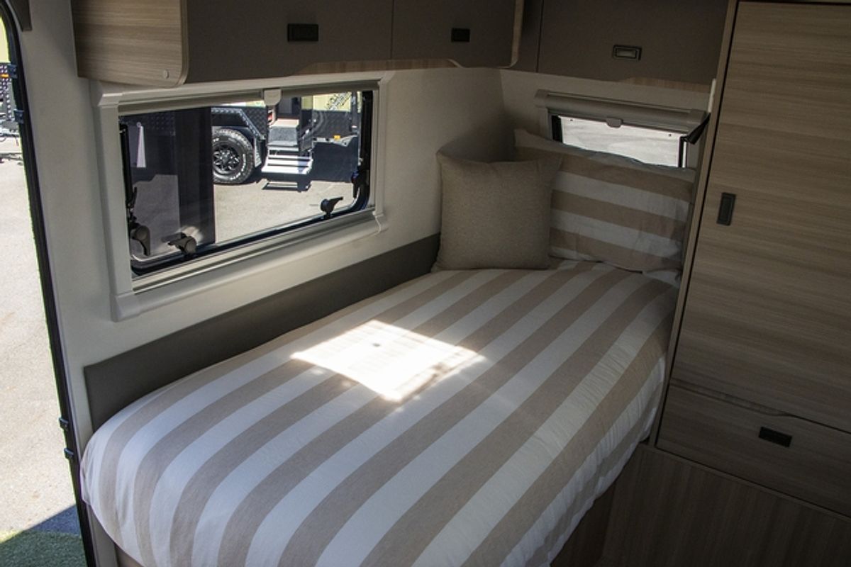 2025 Jayco DISCOVERY POPTOP 16.67-4.OB.DY-MY25