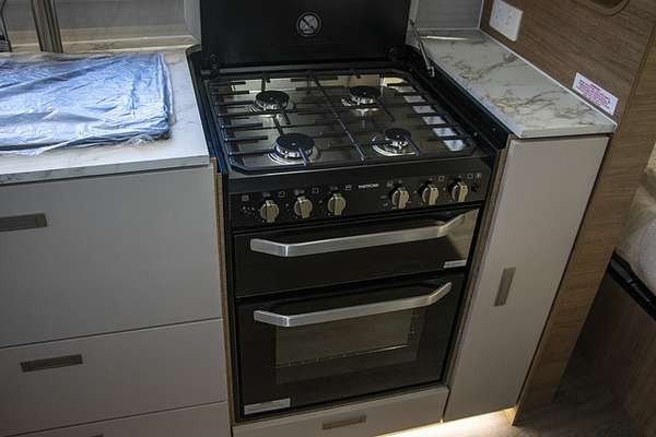 2025 Jayco SILVERLINE CARAVAN 21.65-3.SL-MY25