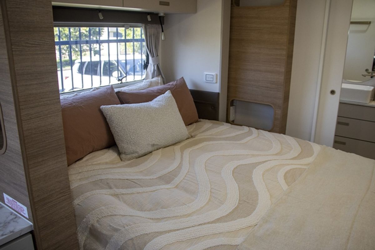 2025 Jayco SILVERLINE CARAVAN 21.65-3.SL-MY25