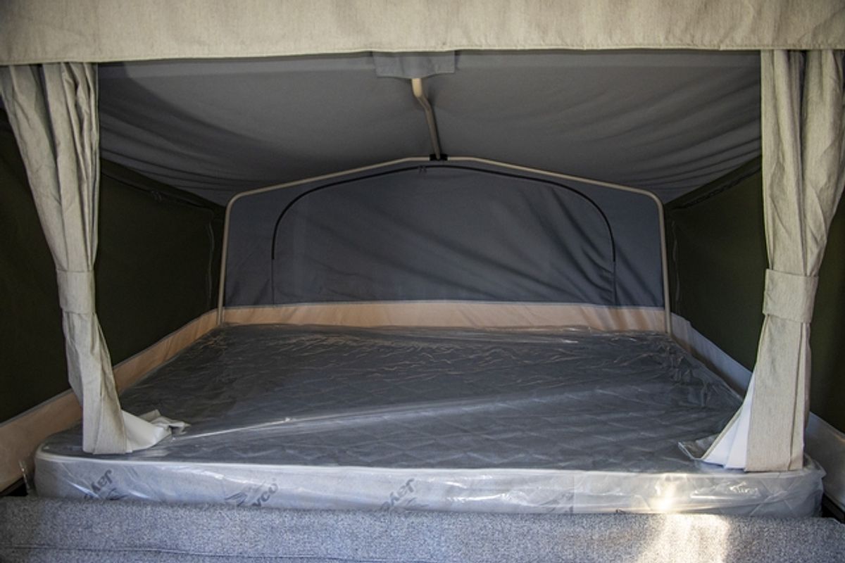 2025 Jayco SWAN CAMPER OB.CP-MY25