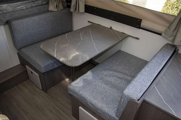 2025 Jayco SWAN CAMPER OB.CP-MY25