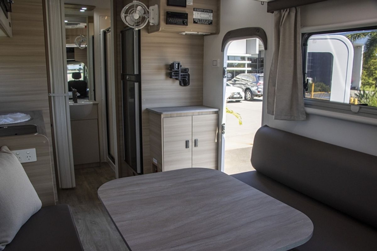 2025 Jayco DESTINY MOTORHOME RM.20-5.DS-MY25
