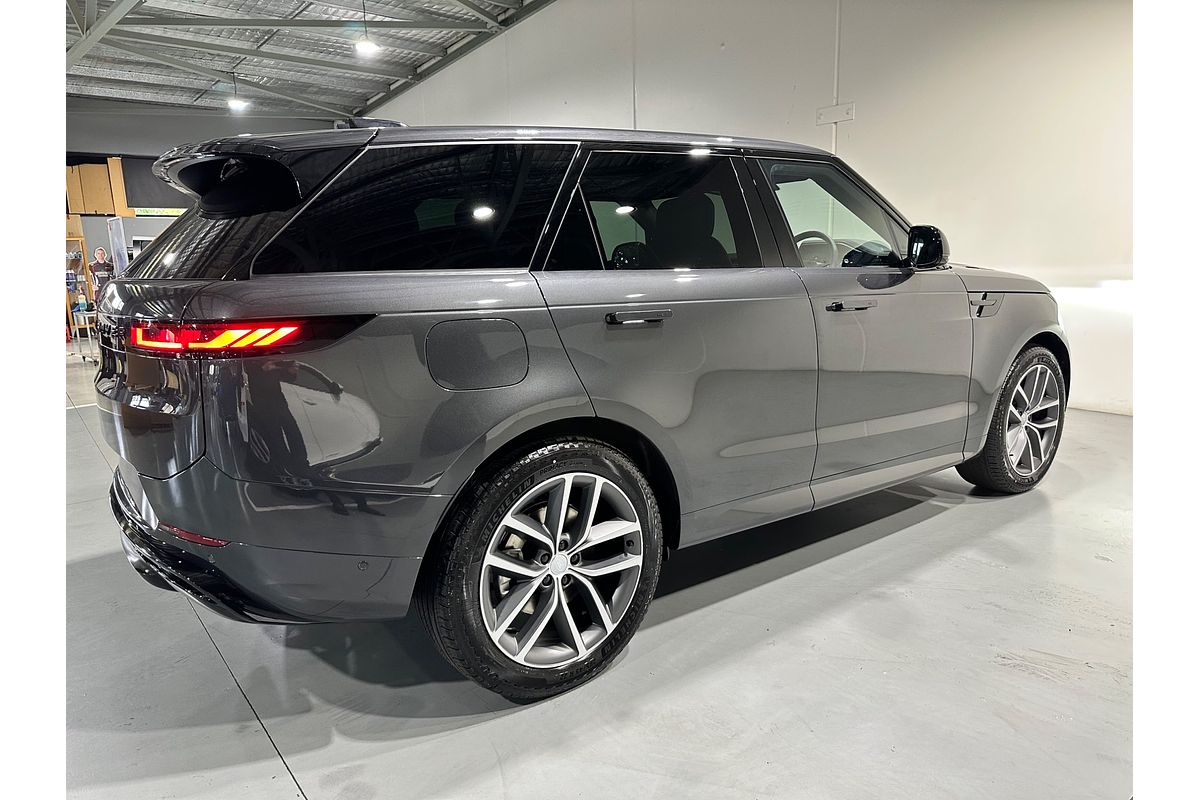 2025 Land Rover Range Rover Sport D300 Dynamic SE L461