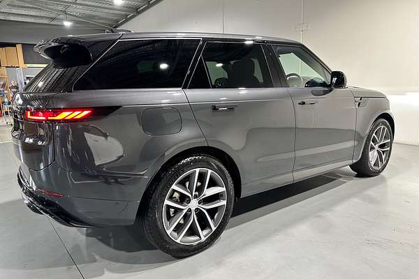 2025 Land Rover Range Rover Sport D300 Dynamic SE L461