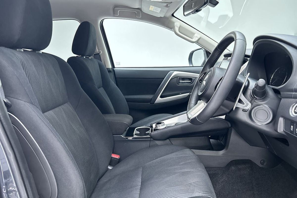2024 Mitsubishi Pajero Sport GLS QG