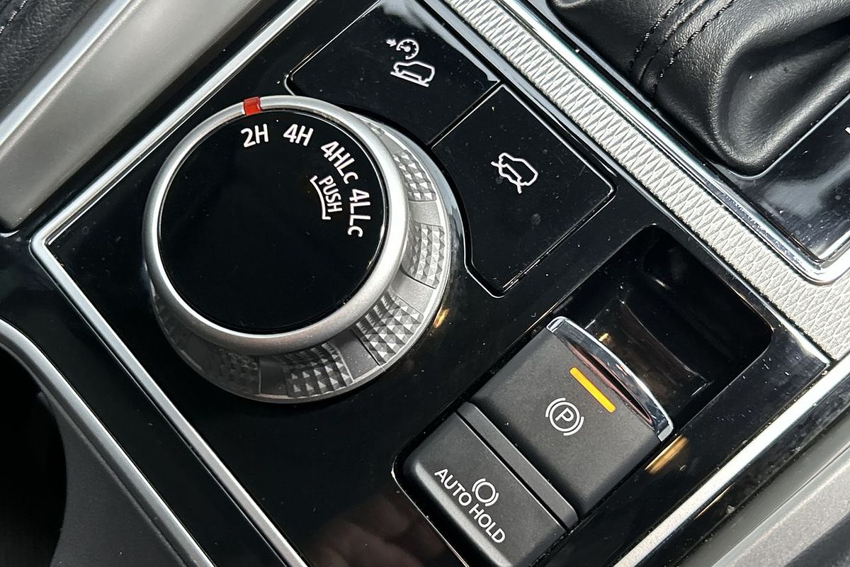 2024 Mitsubishi Pajero Sport GLS QG