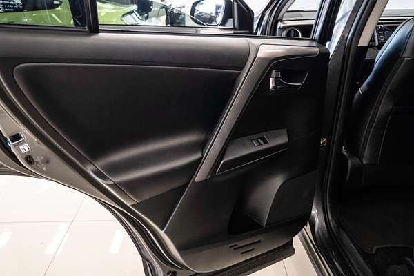 2018 Toyota RAV4 Cruiser ASA44R