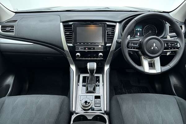 2024 Mitsubishi Pajero Sport GLS QG