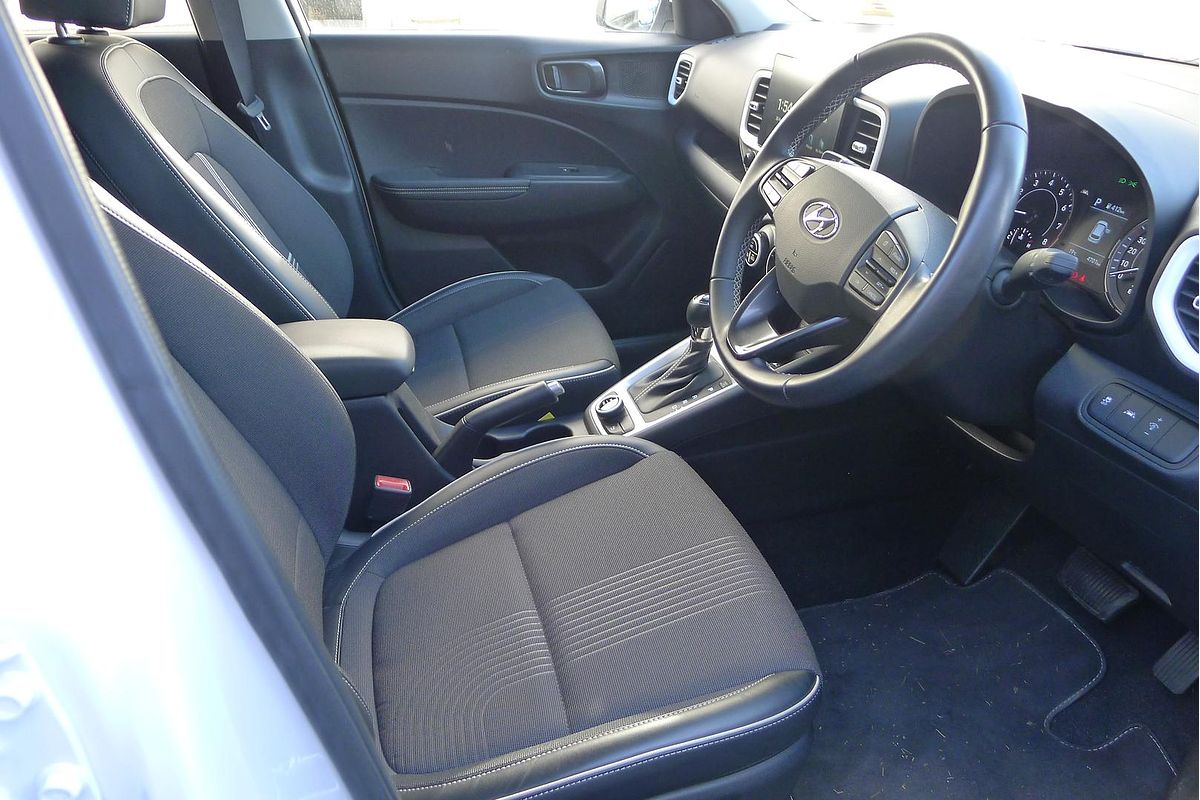 2021 Hyundai Venue Elite QX.V4