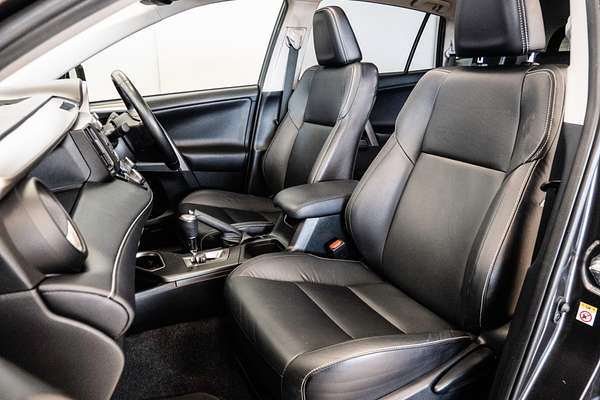 2018 Toyota RAV4 Cruiser ASA44R