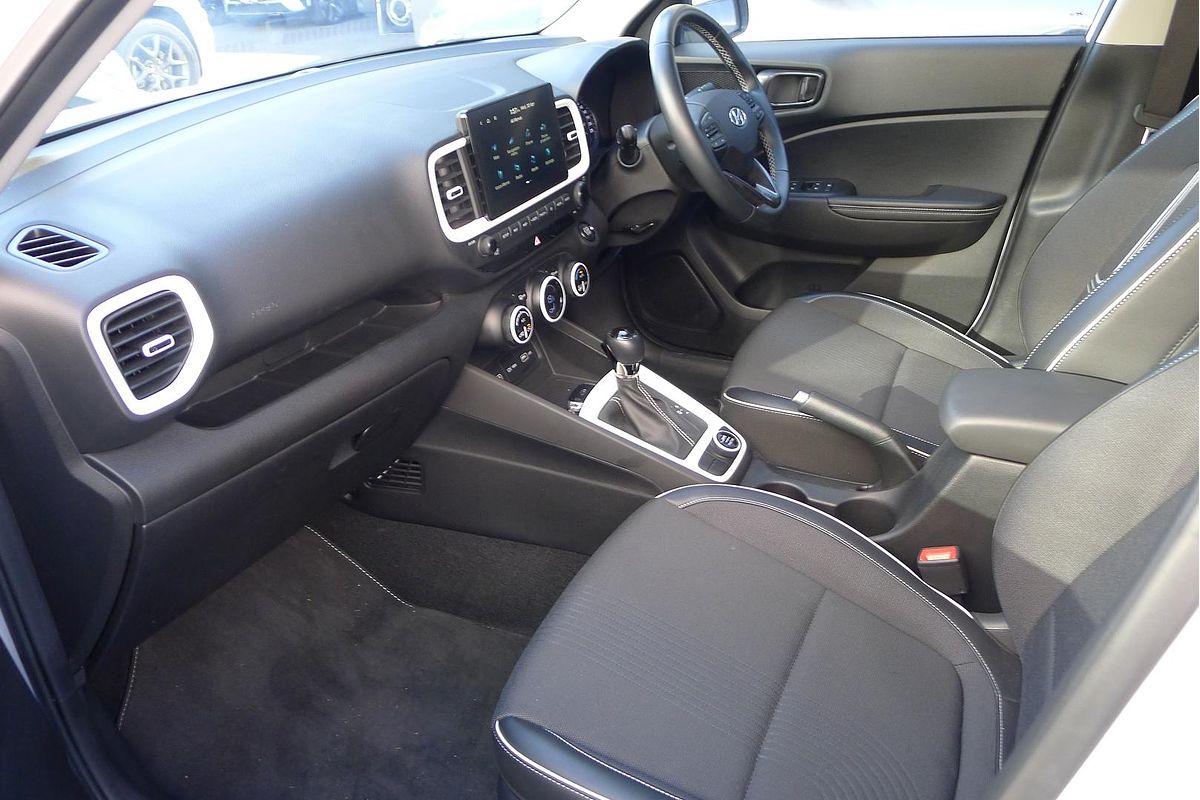 2021 Hyundai Venue Elite QX.V4