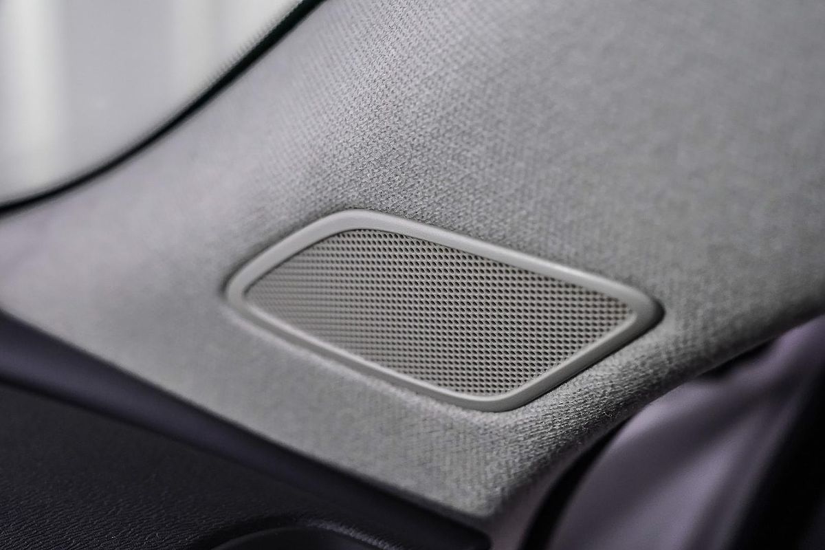 2022 Volvo XC40 T4 Momentum