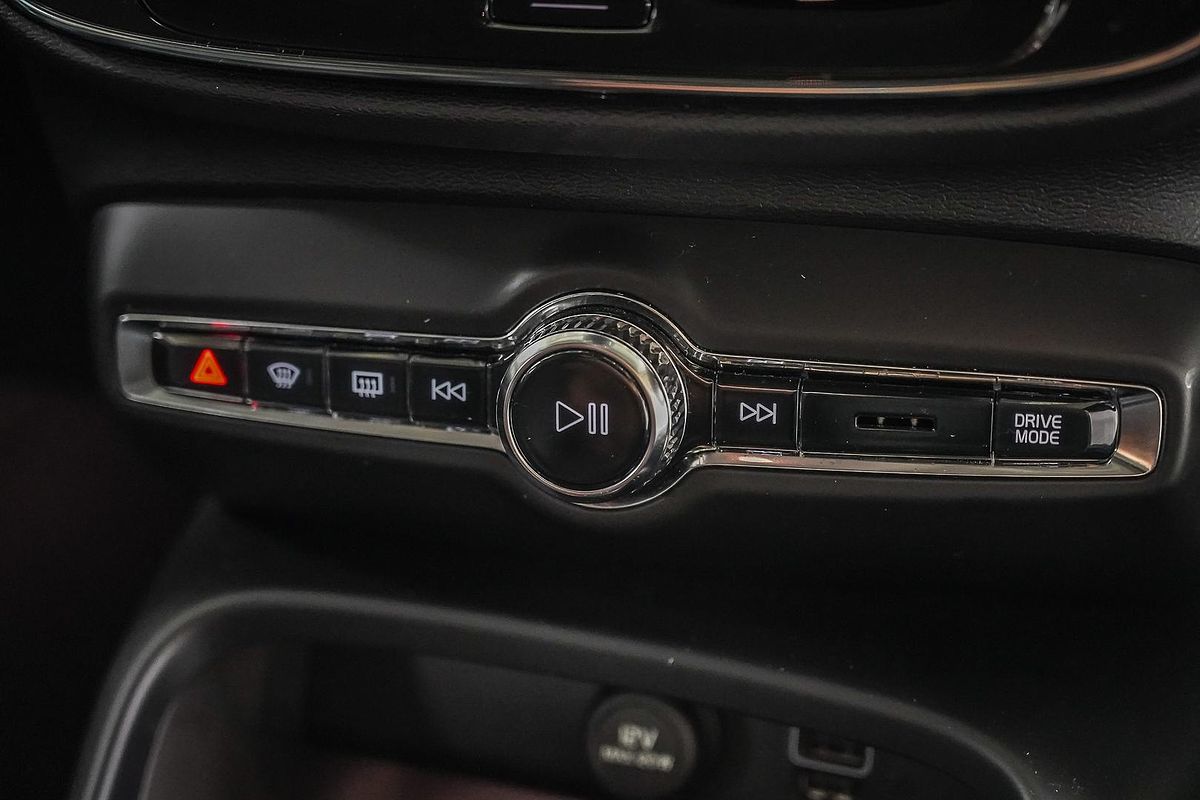 2022 Volvo XC40 T4 Momentum