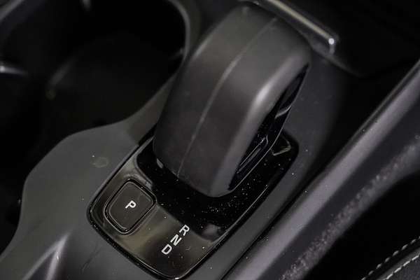 2022 Volvo XC40 T4 Momentum