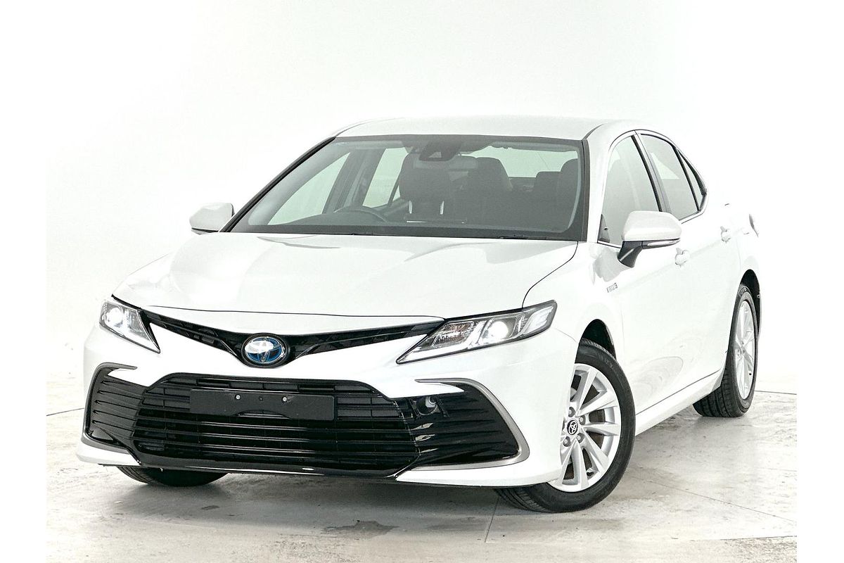 2021 Toyota Camry Ascent AXVH70R