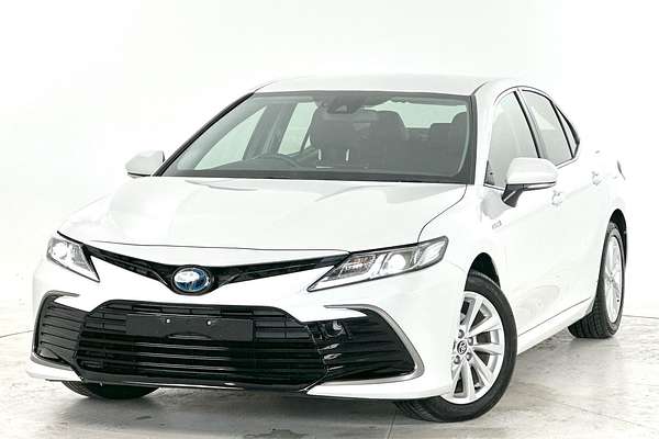 2021 Toyota Camry Ascent AXVH70R