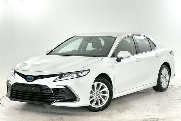 2021 Toyota Camry Ascent AXVH70R