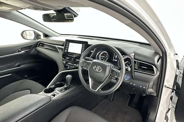 2021 Toyota Camry Ascent AXVH70R