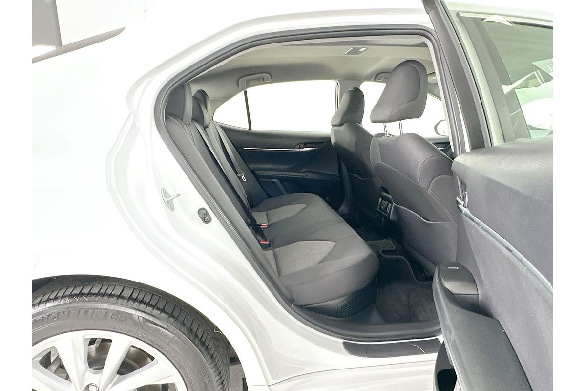 2021 Toyota Camry Ascent AXVH70R