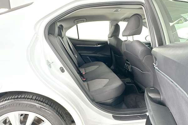 2021 Toyota Camry Ascent AXVH70R