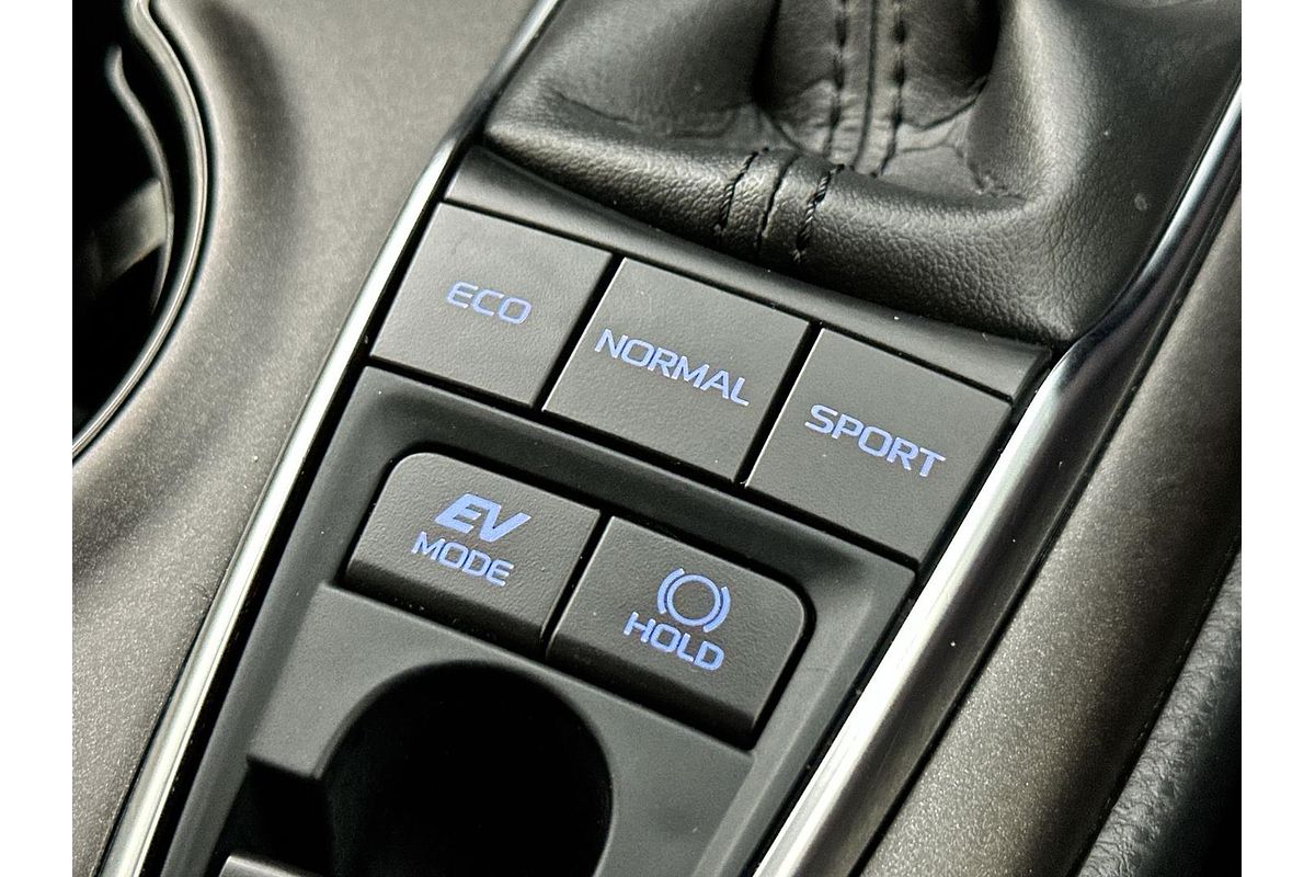 2021 Toyota Camry Ascent AXVH70R