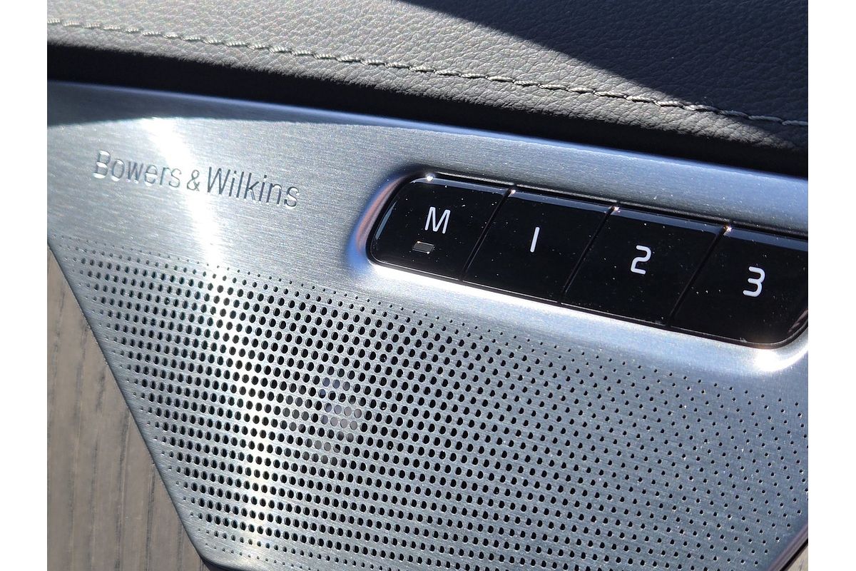 2023 Volvo XC90 Ultimate B6 Bright