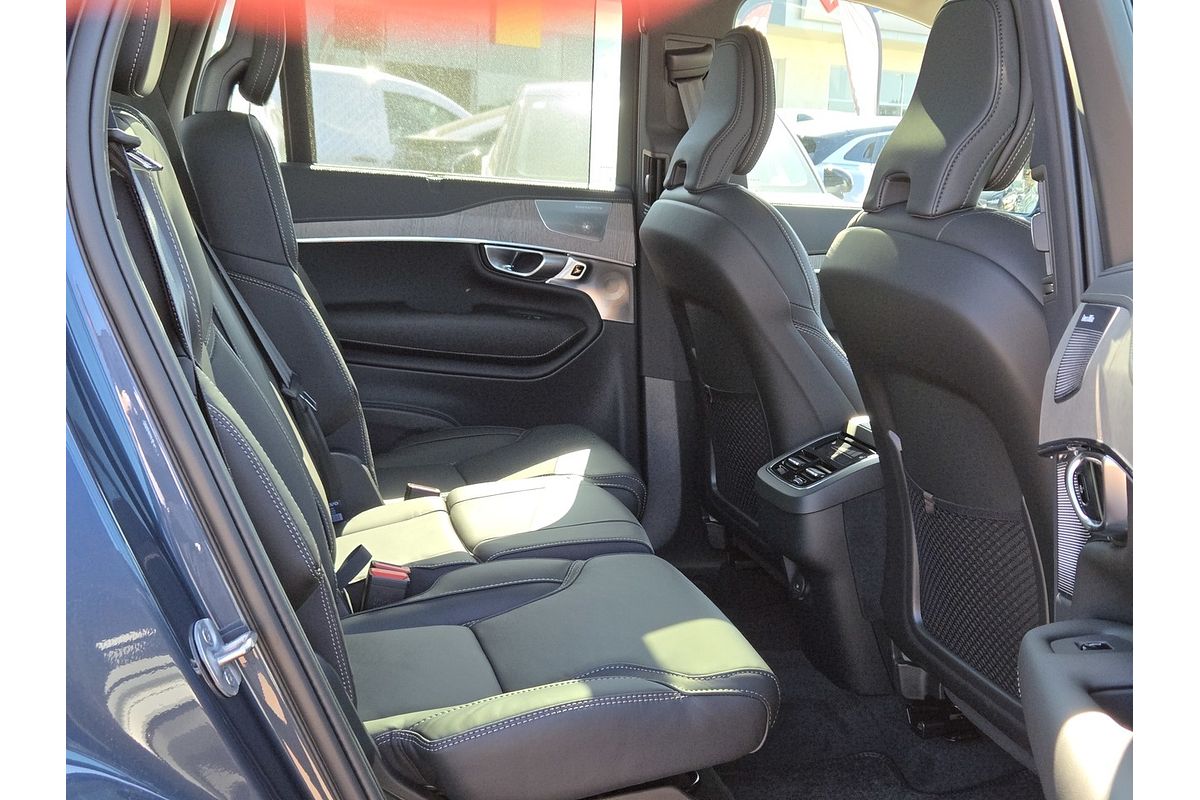 2023 Volvo XC90 Ultimate B6 Bright