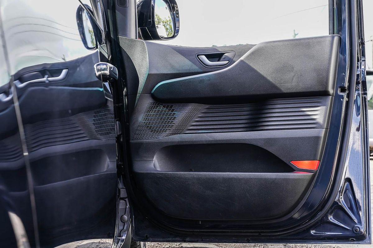 2021 Hyundai STARIA US4.V1