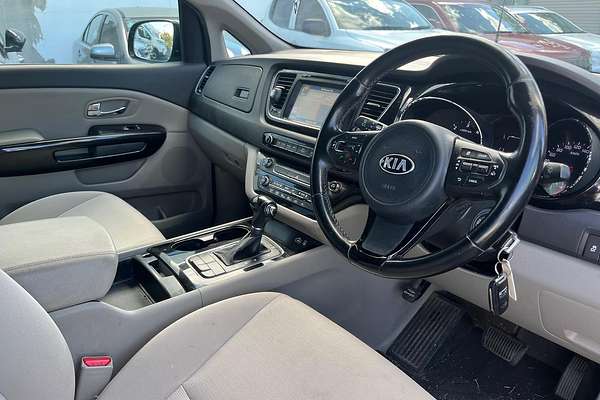 2016 Kia Carnival Si YP