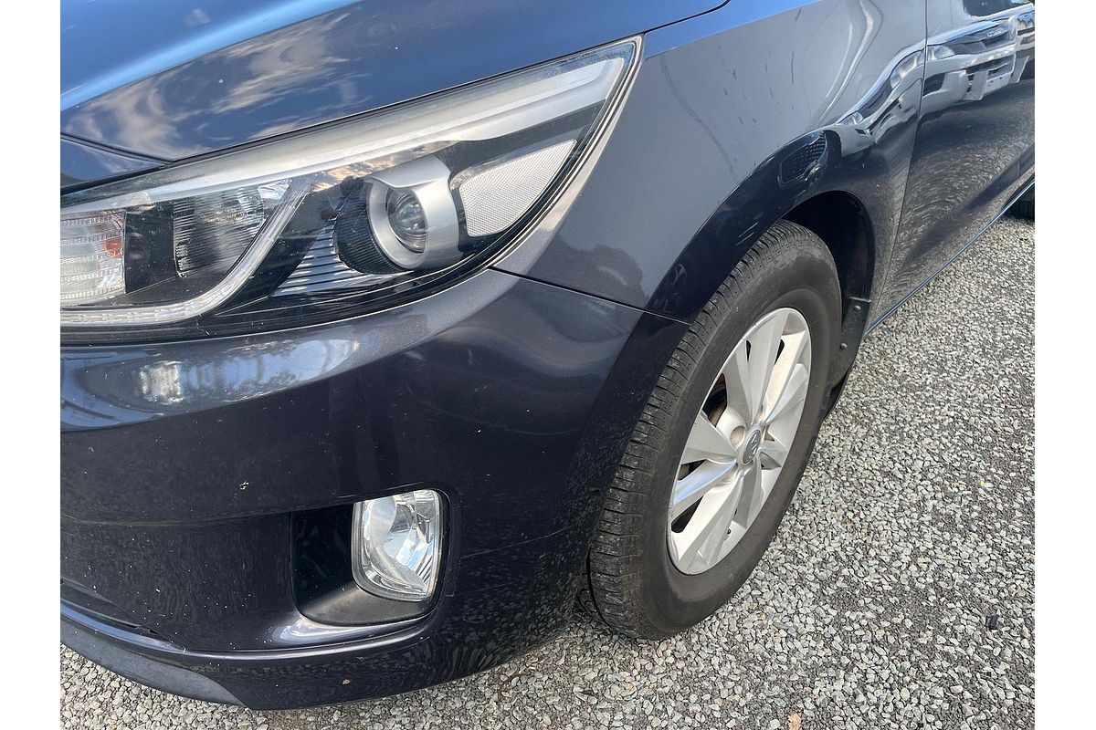 2016 Kia Carnival Si YP