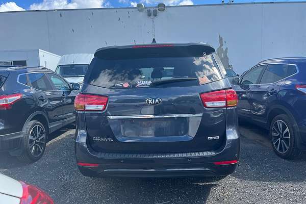 2016 Kia Carnival Si YP