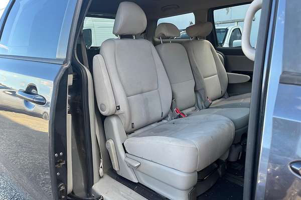 2016 Kia Carnival Si YP
