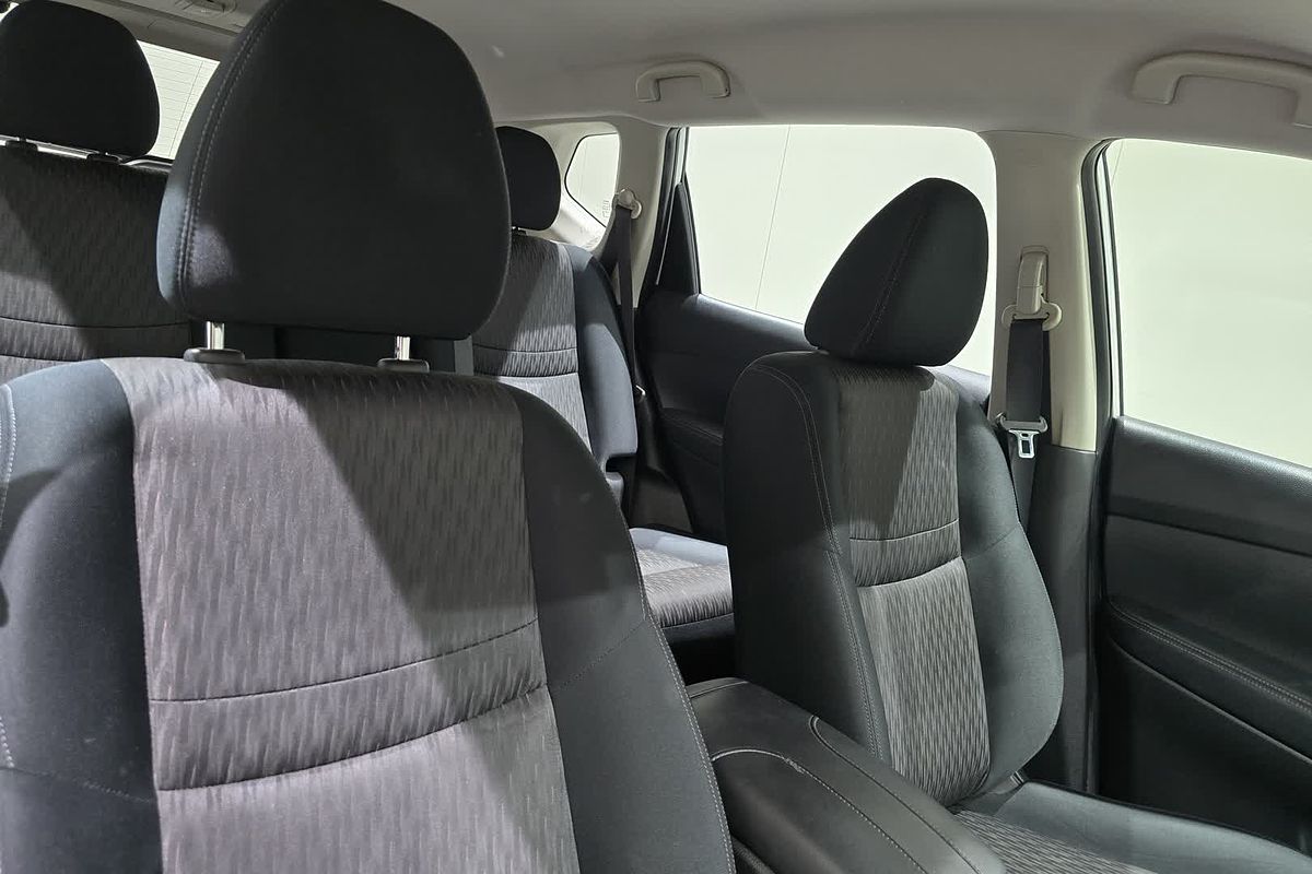 2021 Nissan X-TRAIL ST T32