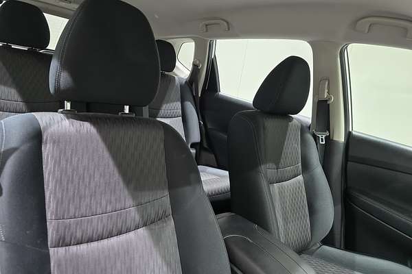 2021 Nissan X-TRAIL ST T32
