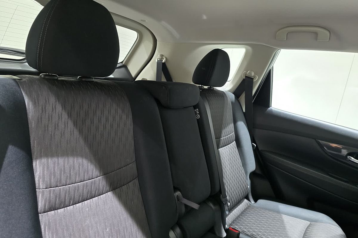 2021 Nissan X-TRAIL ST T32
