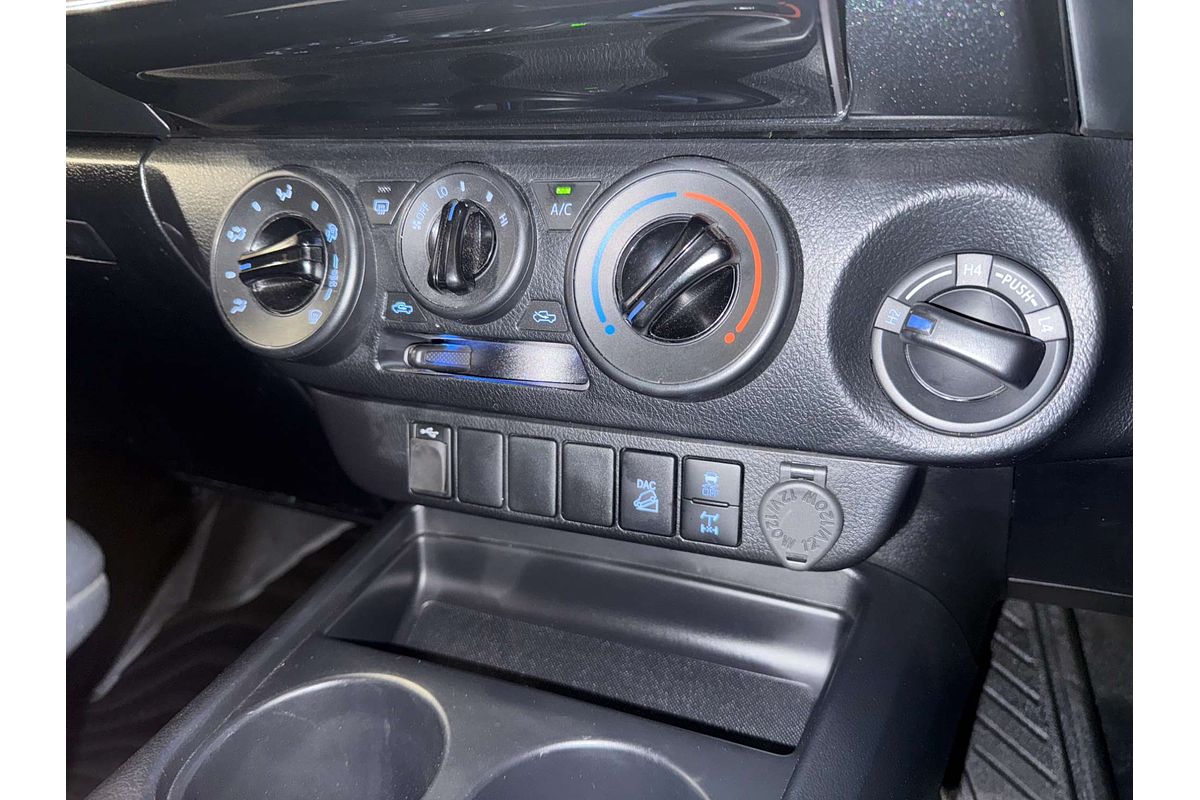 2022 Toyota Hilux SR GUN126R 4X4