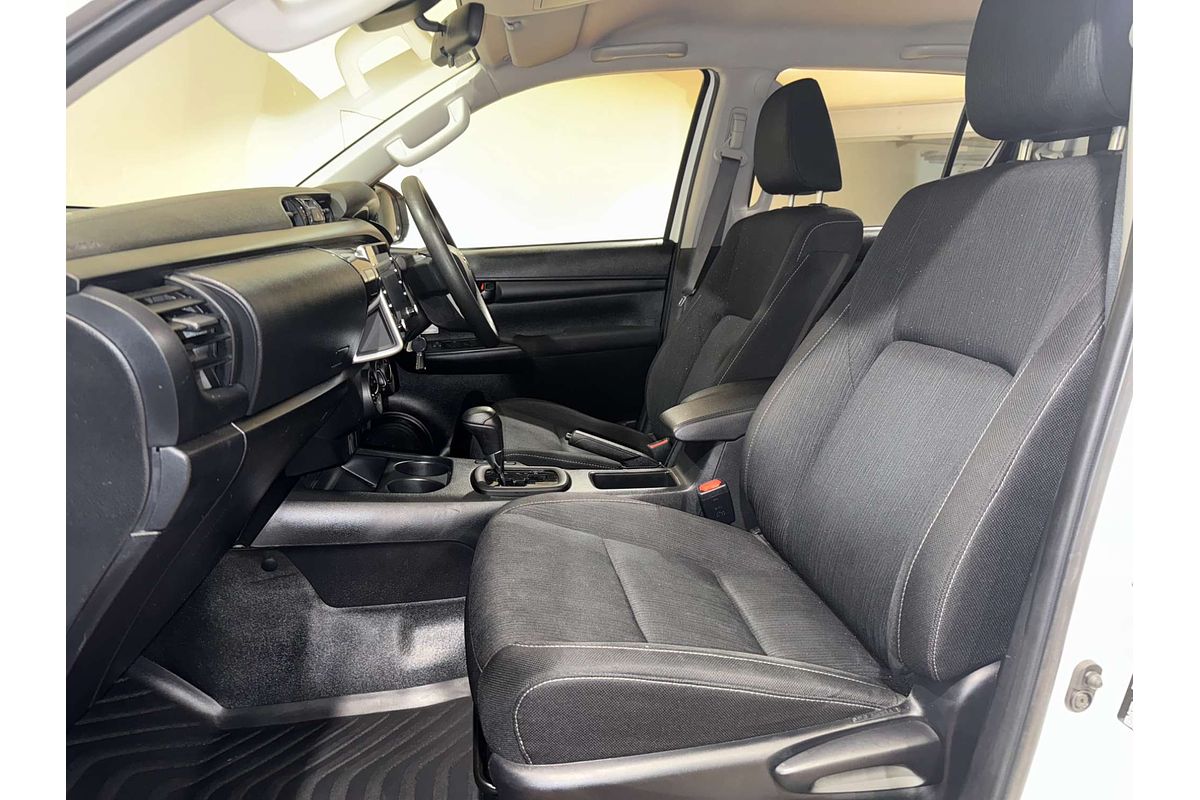 2022 Toyota Hilux SR GUN126R 4X4