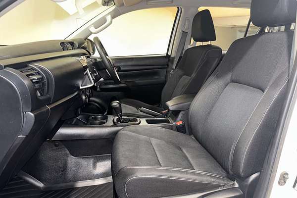 2022 Toyota Hilux SR GUN126R 4X4