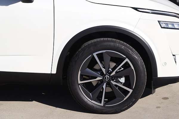 2024 Nissan QASHQAI Ti J12