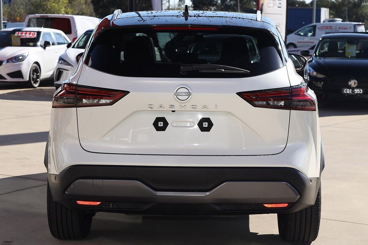 2024 Nissan QASHQAI Ti J12