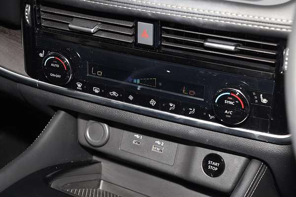 2024 Nissan X-TRAIL ST-L e-POWER T33