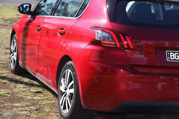 2020 Peugeot 308 Allure T9