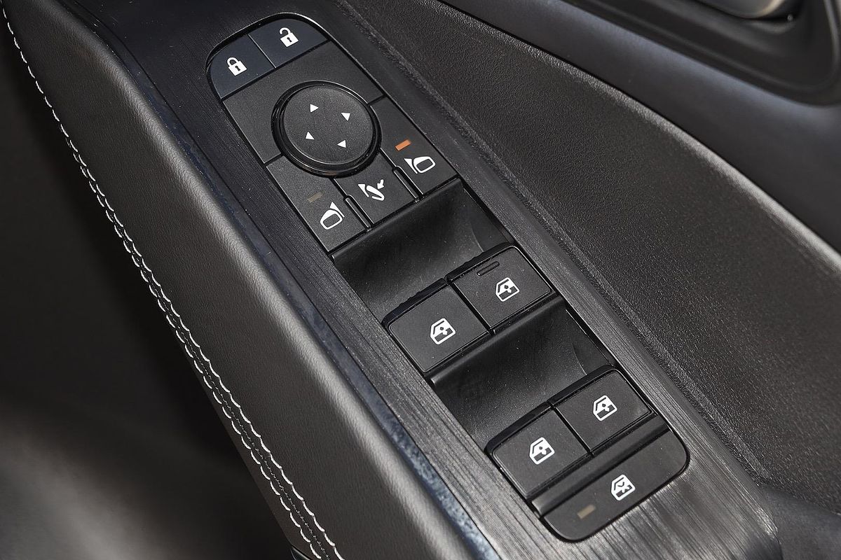2024 Nissan QASHQAI ST-L J12